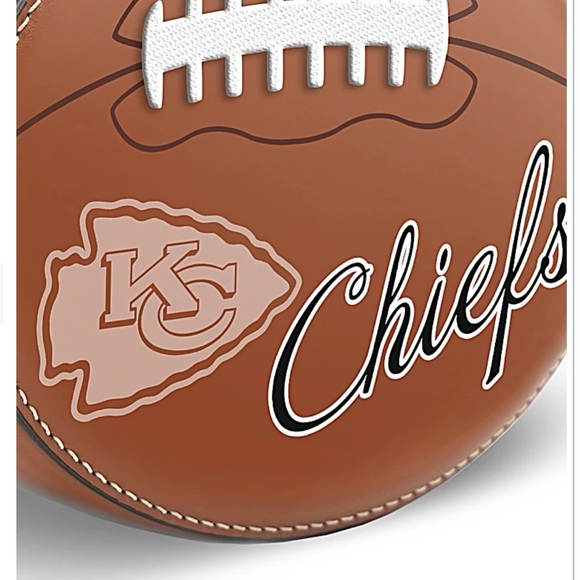 NFL Football Shaped Crossbody Bag ~ Kansas City Chiefs - Picture 3 of 3